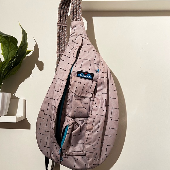 KAVU Rope Sling Bag - Picture 1 of 6